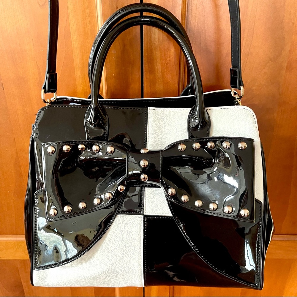 Betsey Johnson Convertible Triple Compartment Crossbody Shoulder Satchel Bag